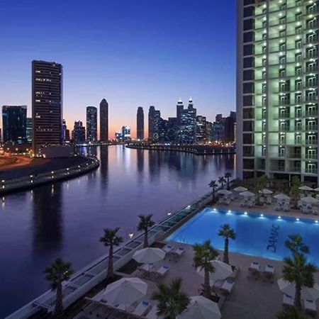 Luxury Hotel Apartment With A Canal View Dubái Exterior foto