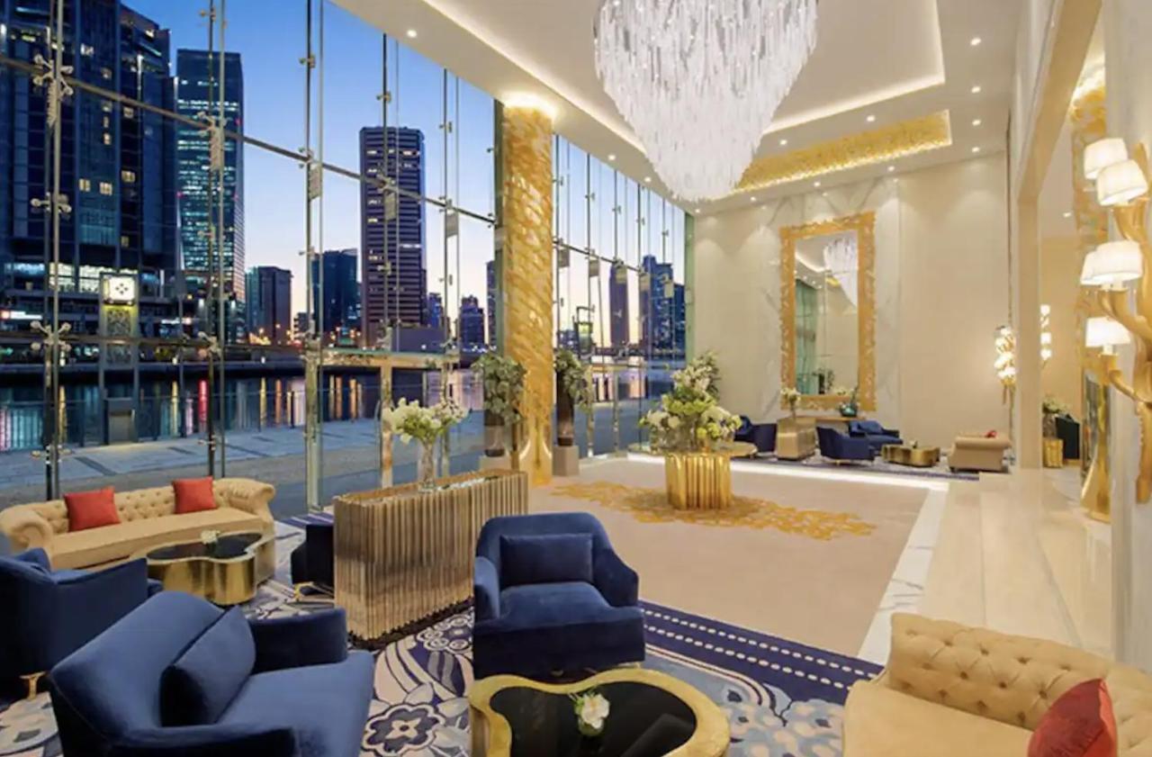 Luxury Hotel Apartment With A Canal View Dubái Exterior foto
