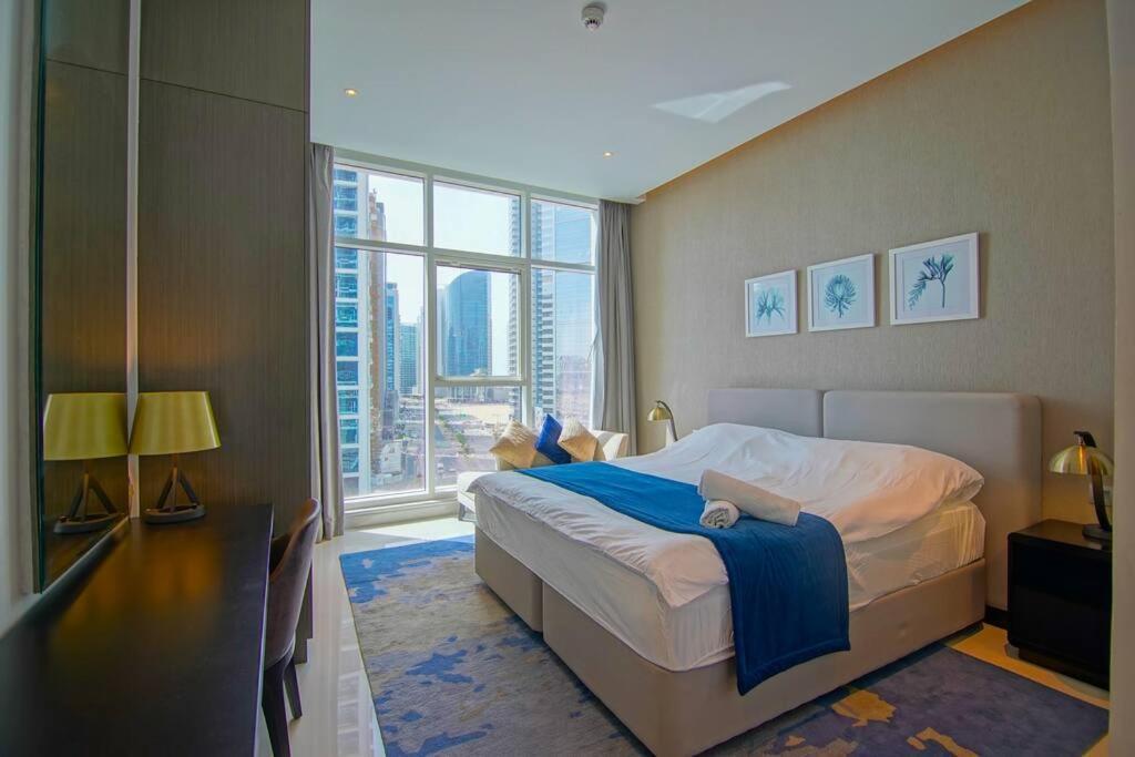Luxury Hotel Apartment With A Canal View Dubái Exterior foto